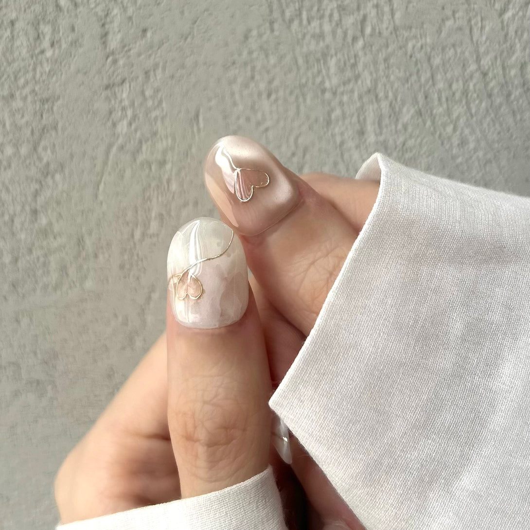 Heart shape cat eye press on nail