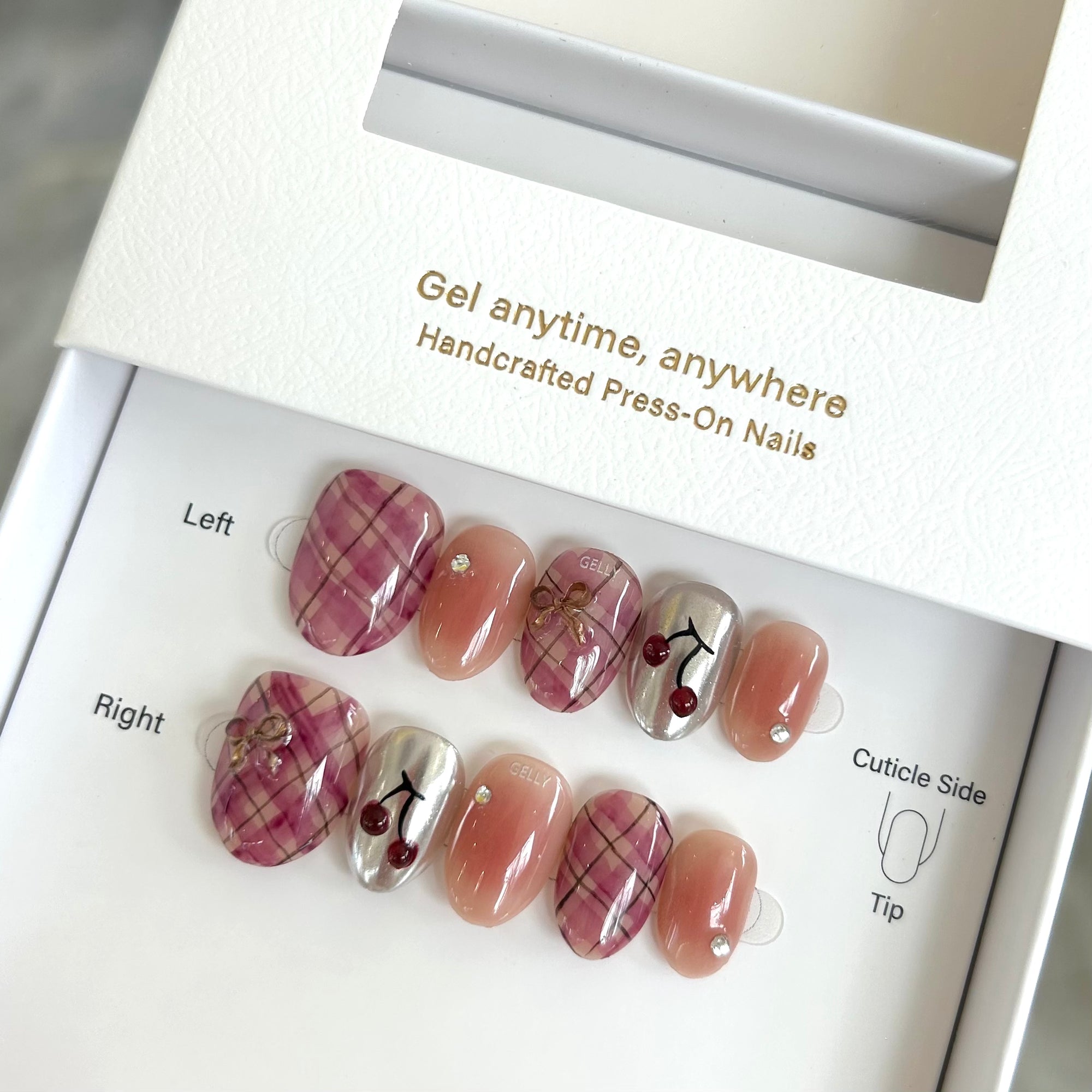 穿戴甲  press on nail