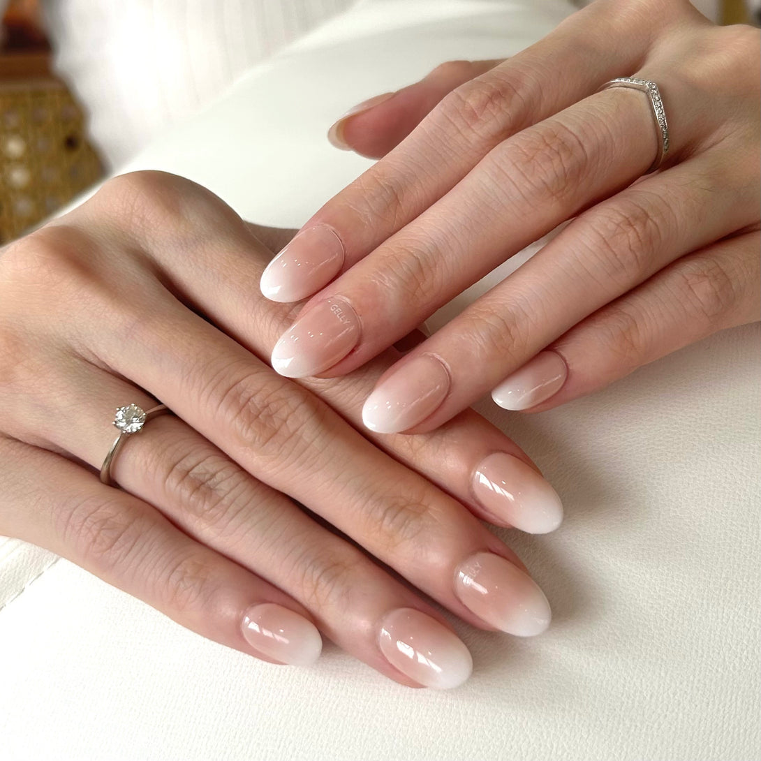 裸粉漸變美甲 Ombre press on nails