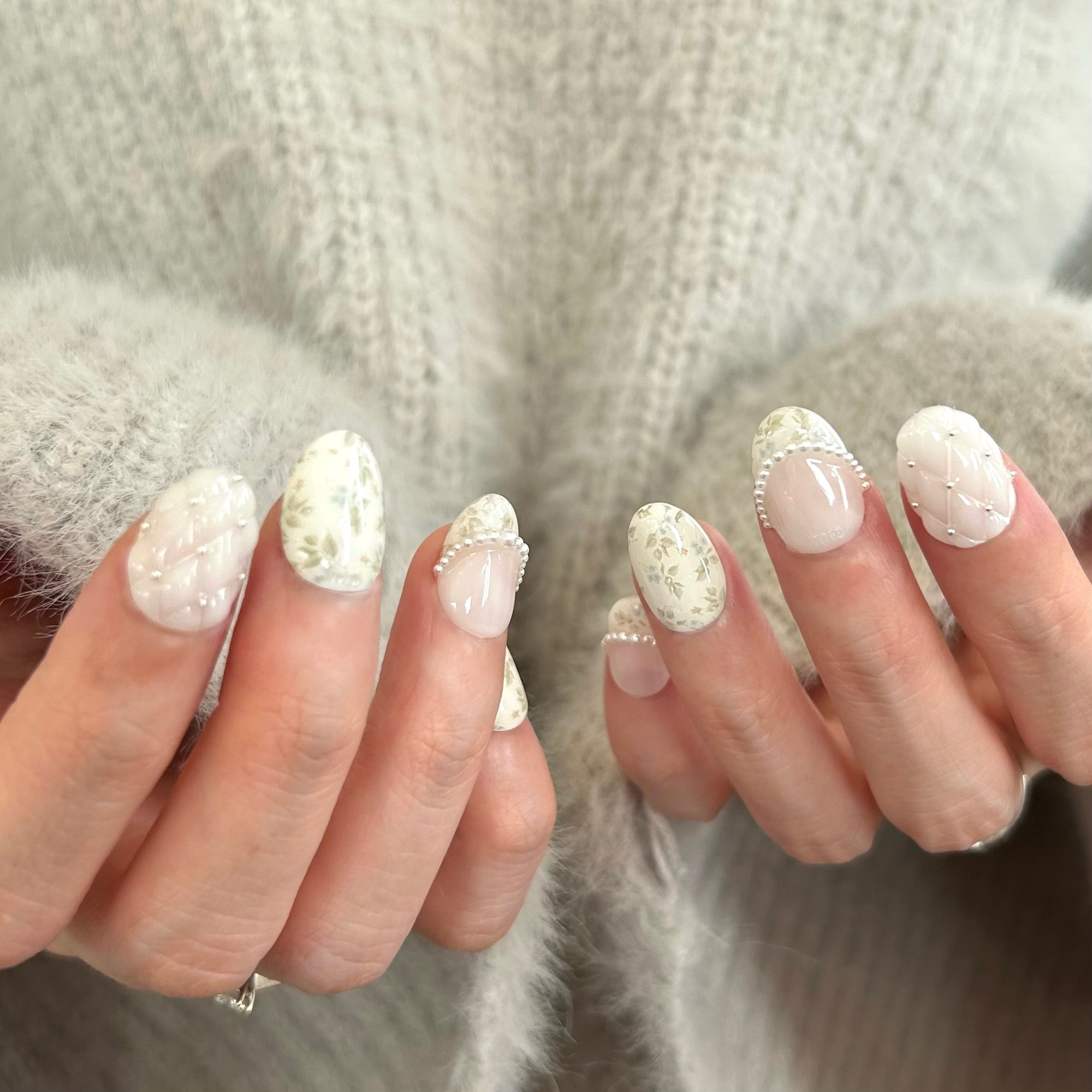穿戴甲  press on nail