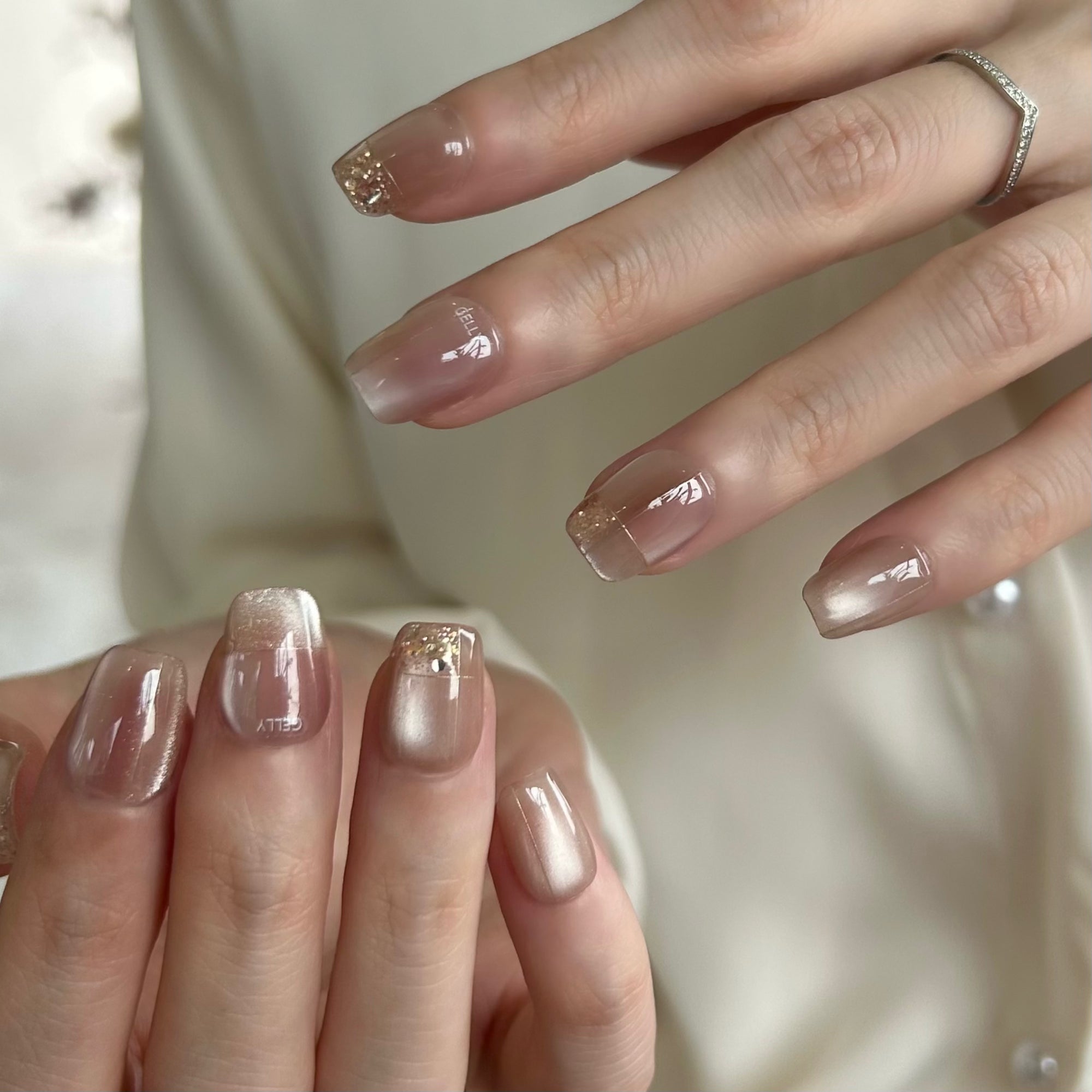 穿戴甲 press on nail