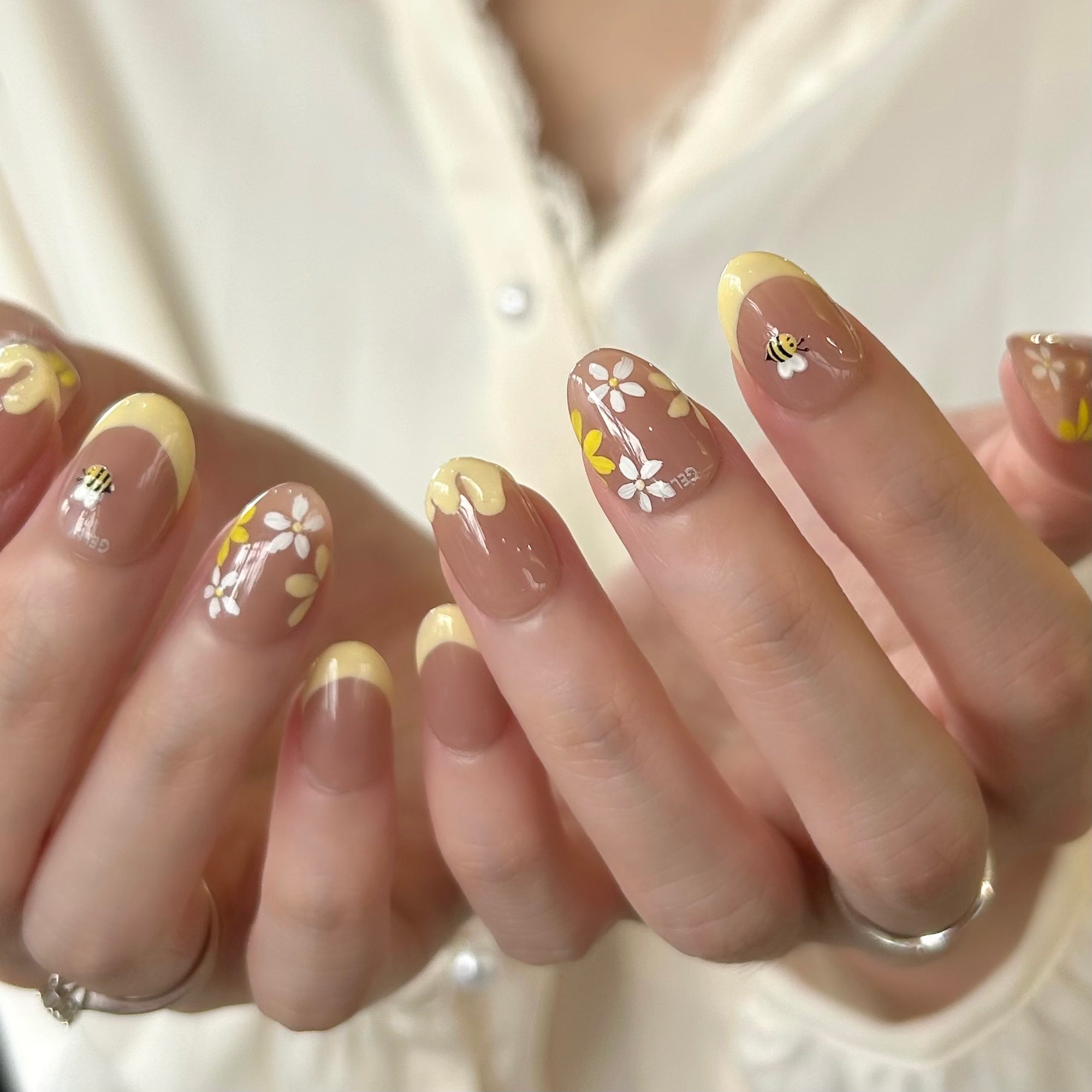 GELLY 穿戴甲 press on nail