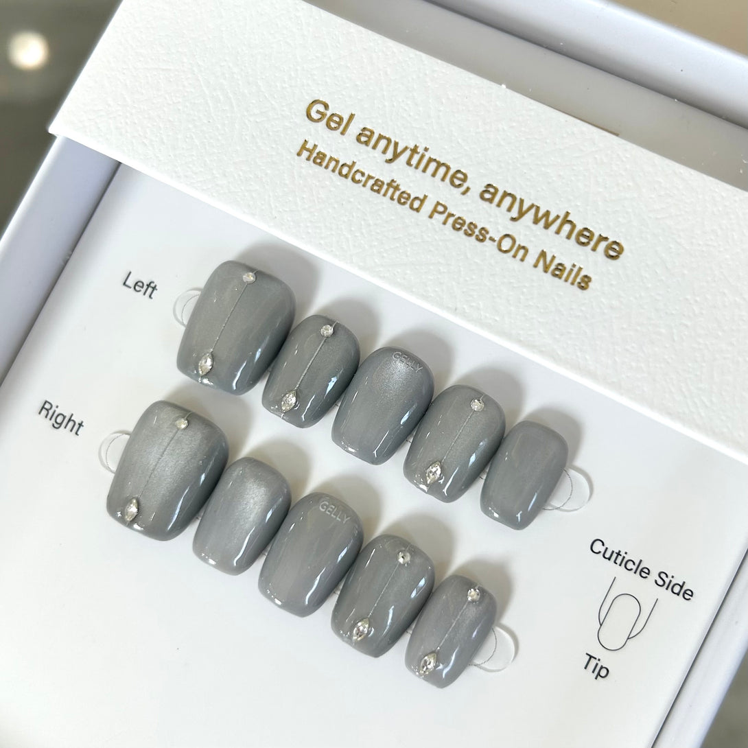 灰藍穿戴甲 gray blue press on nail