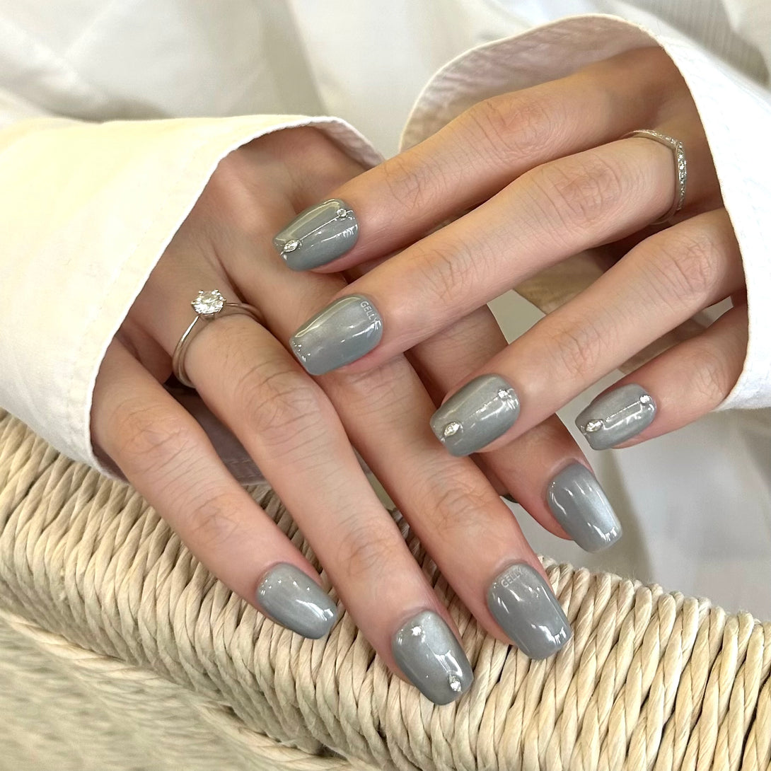灰藍穿戴甲 gray blue press on nail