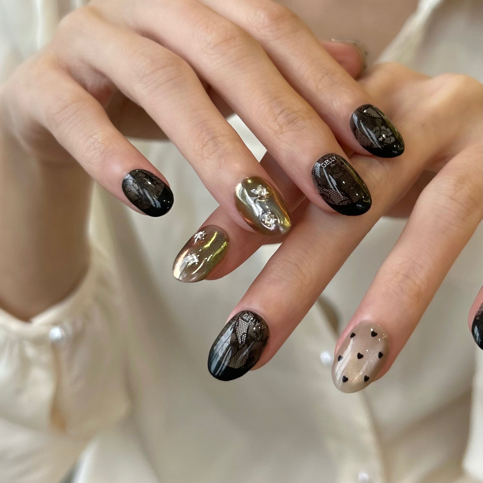black press on nail Singapore, 黑色穿戴甲