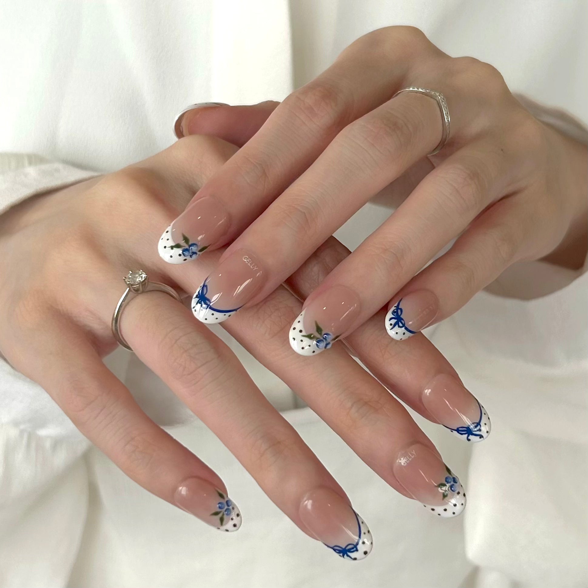 press on nail Singapore, 穿戴甲