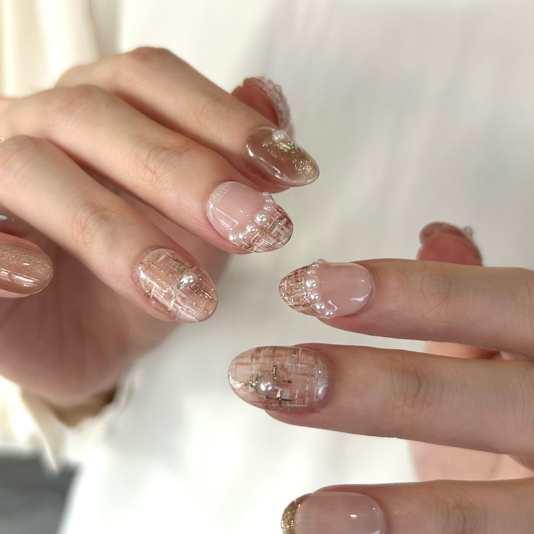 小香風穿戴甲 Chanel press on nail