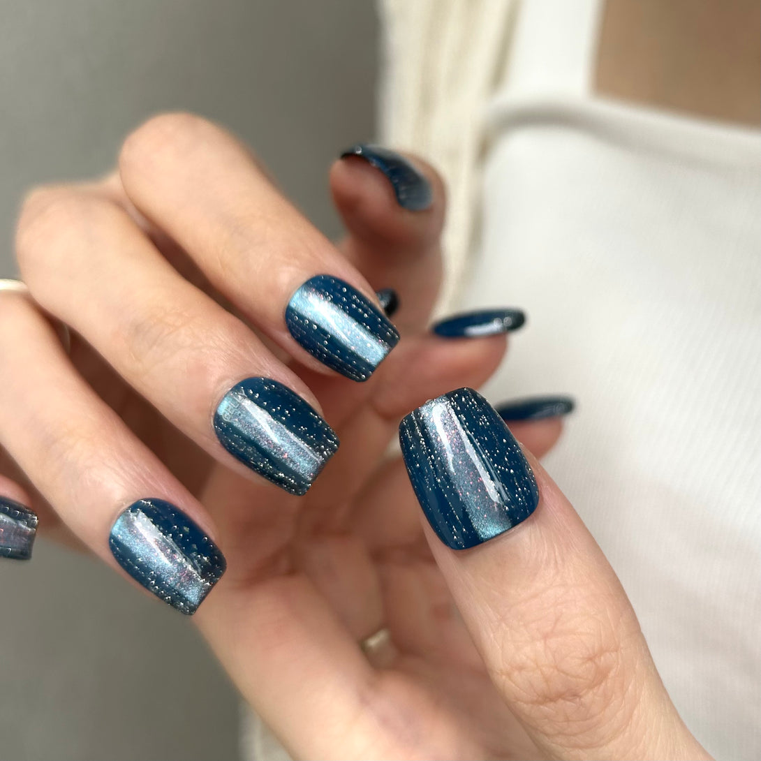 Blue Cat Eye press on nail, japanese press on nail