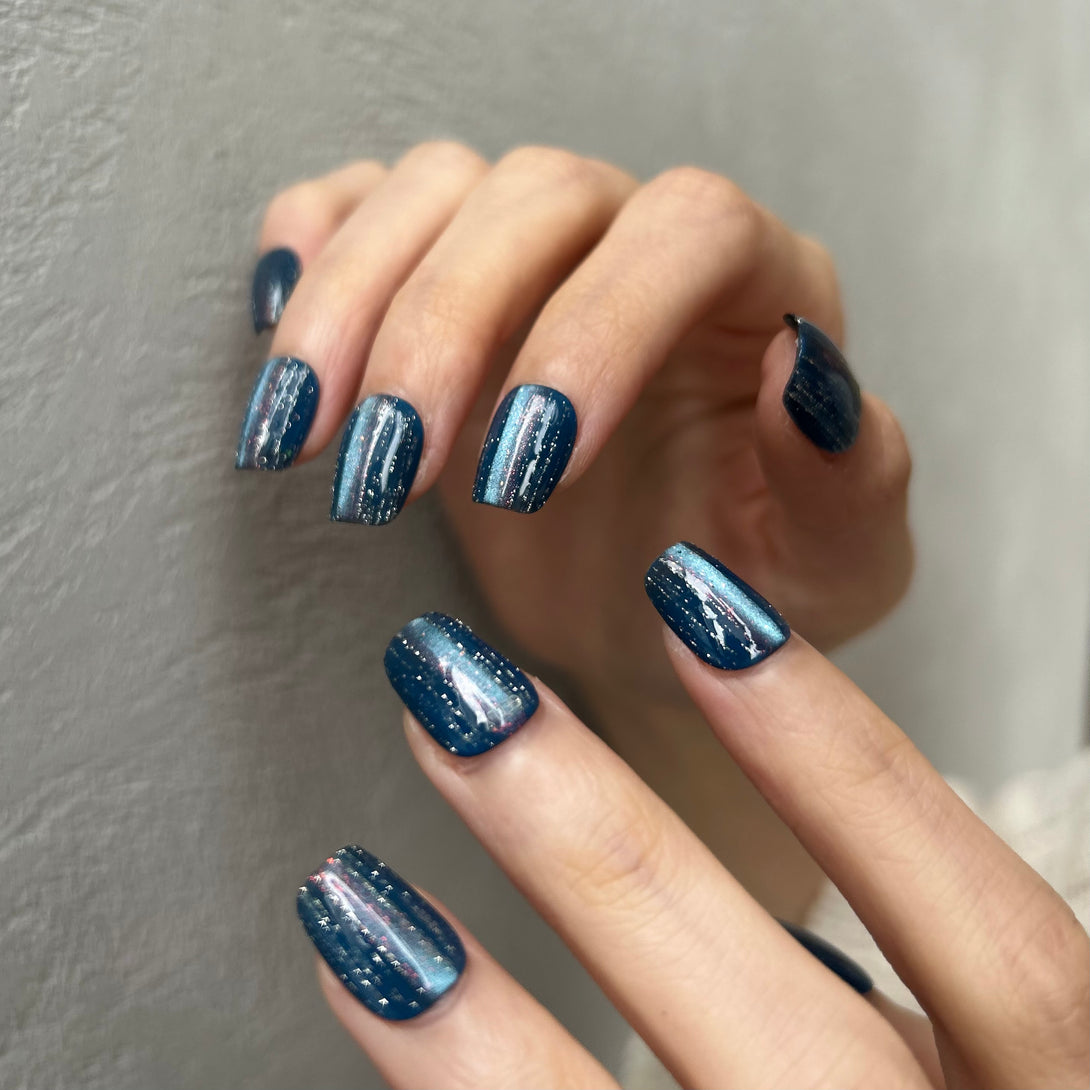 Blue Cat Eye press on nail, japanese press on nail