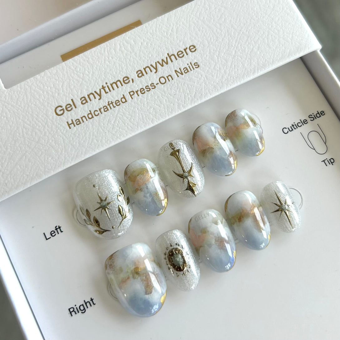 Goddess of Wisdom Athena, blue and gold marble press on nail 藍白色暈染穿戴甲