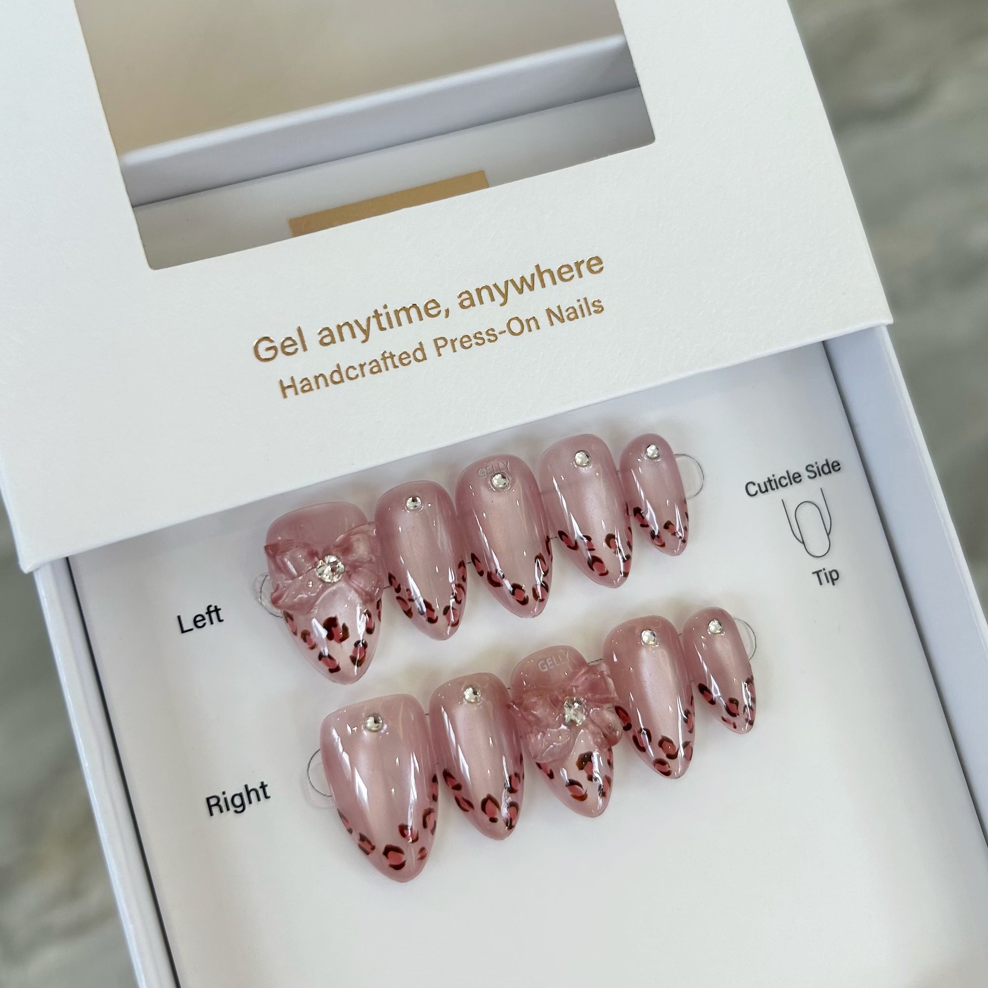 pink press on nail Singapore, 粉紅色穿戴甲